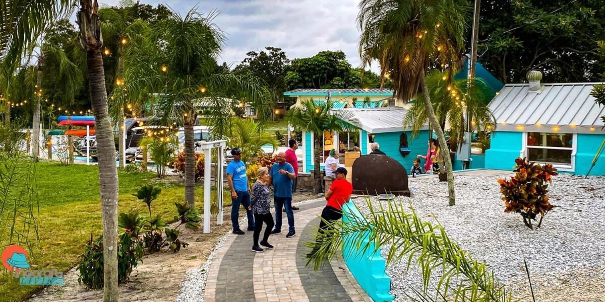 Pinecraft Cottage Tiny Home Sarasota Luaran gambar